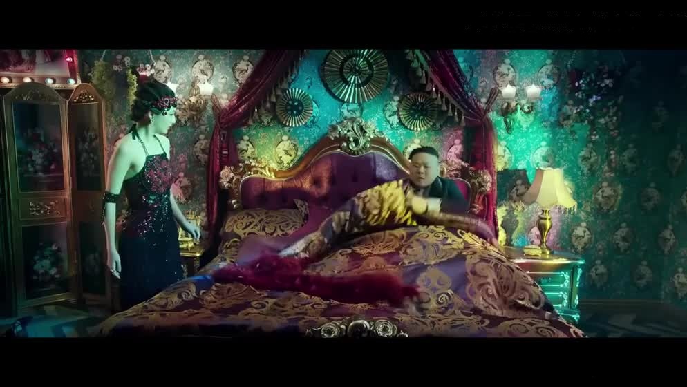 AI换脸佟丽娅：舞女为救父下海卖身，惨遭客人轮番内射